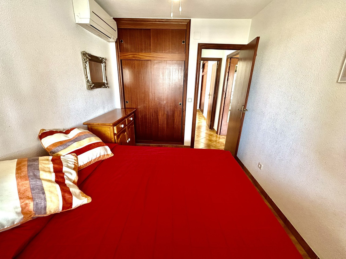 For sale - 2 Bedroom 1 Bathroom Apartment in Cabo Roig  - Cabo Roig  - Alicante