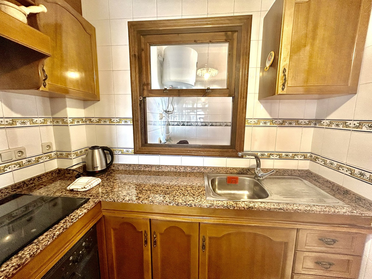 For sale - 2 Bedroom 1 Bathroom Apartment in Cabo Roig  - Cabo Roig  - Alicante
