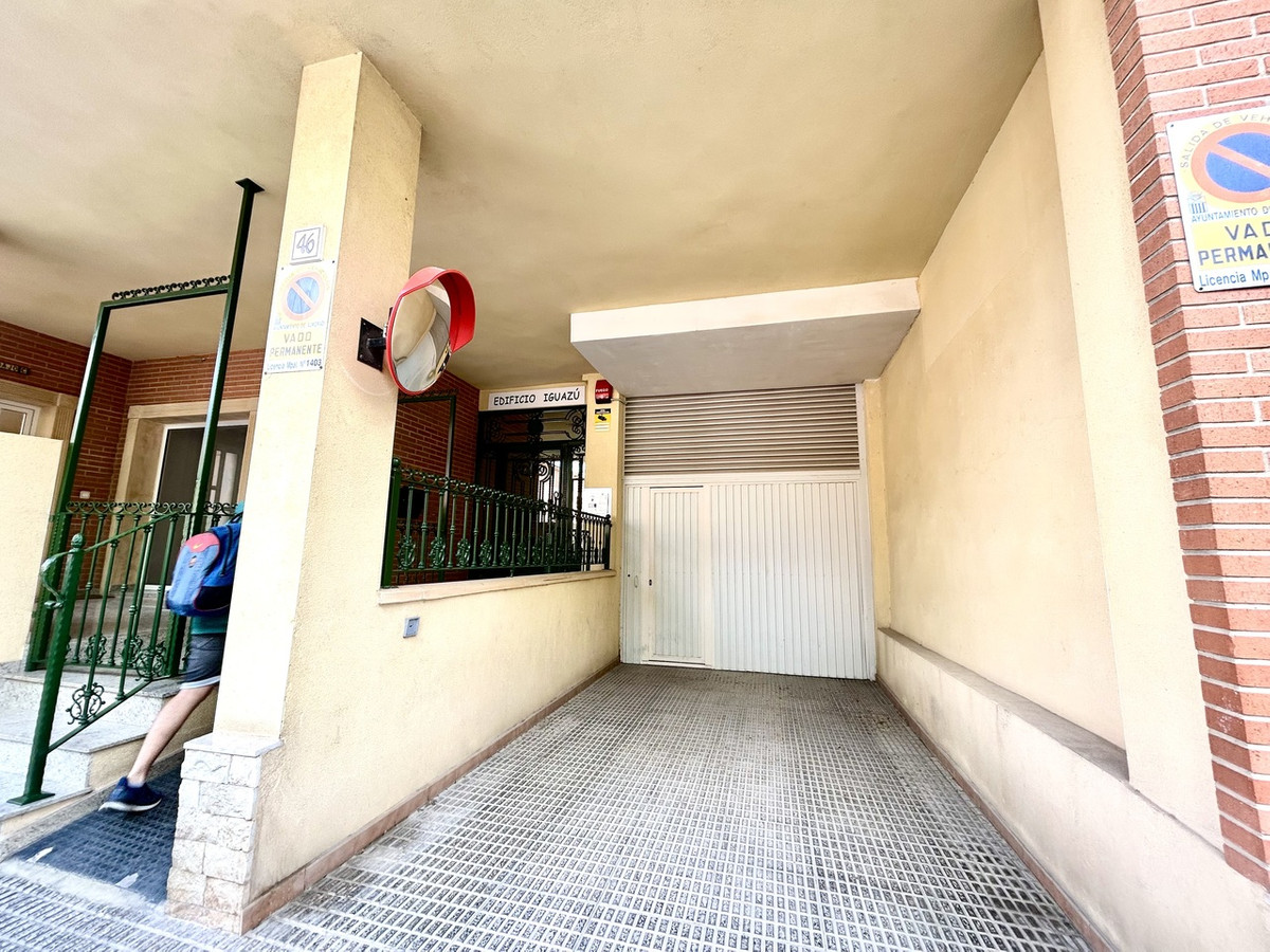 For sale - 4 Bedroom 2 Bathroom Apartment - Top Floor Apartment in Almoradi - Almoradi Centro  - Alicante