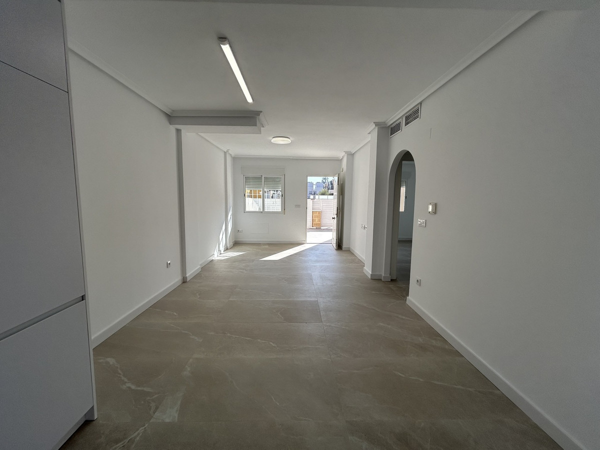 For sale - 2 Bedroom 1 Bathroom Apartment - Ground Floor Apartment in Pilar de la Horadada - Pilar de la Horadada Centro  - Alicante