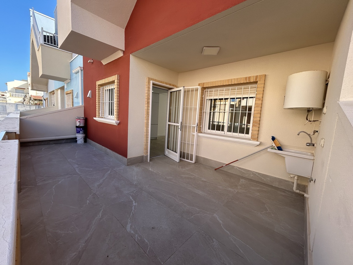 For sale - 2 Bedroom 1 Bathroom Apartment - Ground Floor Apartment in Pilar de la Horadada - Pilar de la Horadada Centro  - Alicante