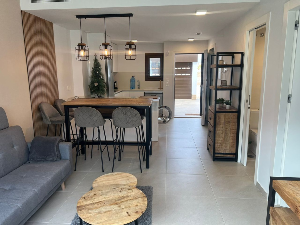 For sale - 2 Bedroom 2 Bathroom Apartment - Ground Floor Apartment in San Pedro del Pinatar - San Pedro del Pinatar Centro  - Murcia