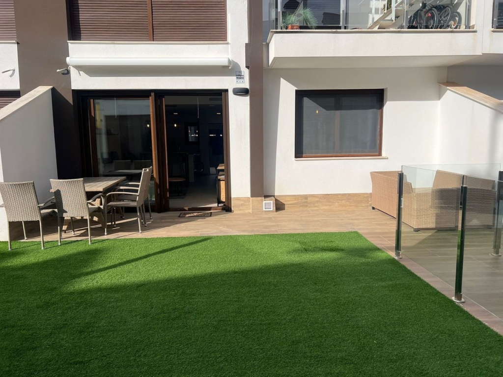 2 Bedroom 2 Bathroom Apartment - Ground Floor Apartment in San Pedro del Pinatar