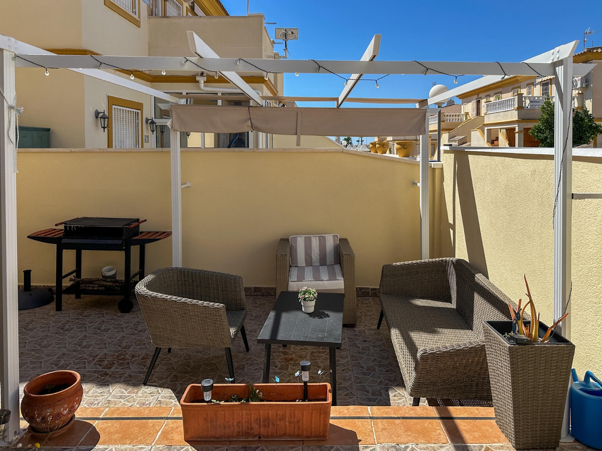 For sale - 2 Bedroom 1 Bathroom Apartment - Ground Floor Apartment in Orihuela - Orihuela Centro  - Alicante