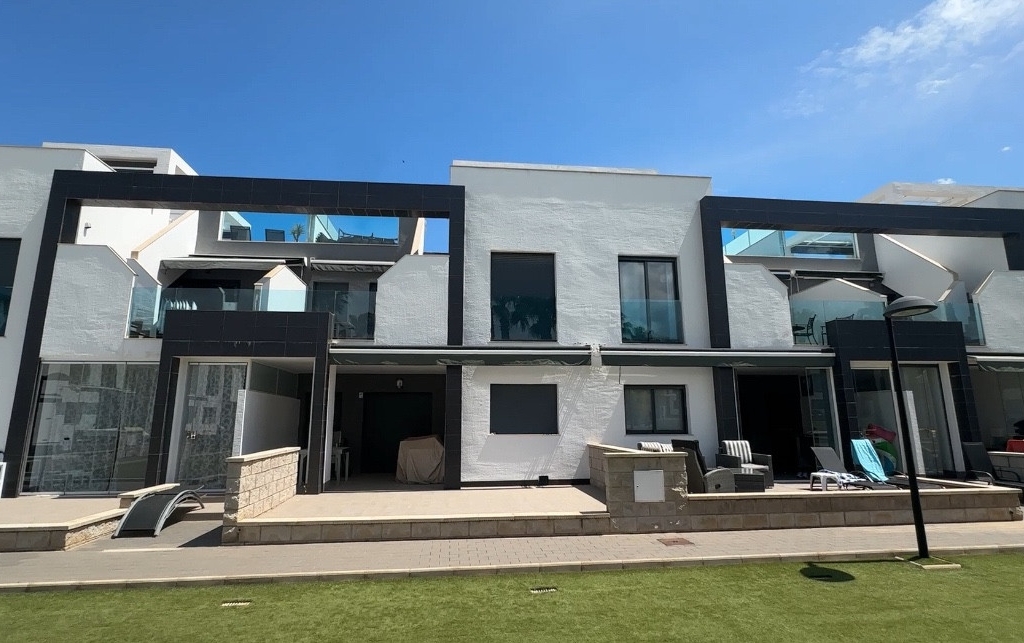 2 Bedroom 2 Bathroom Penthouse in La Zenia