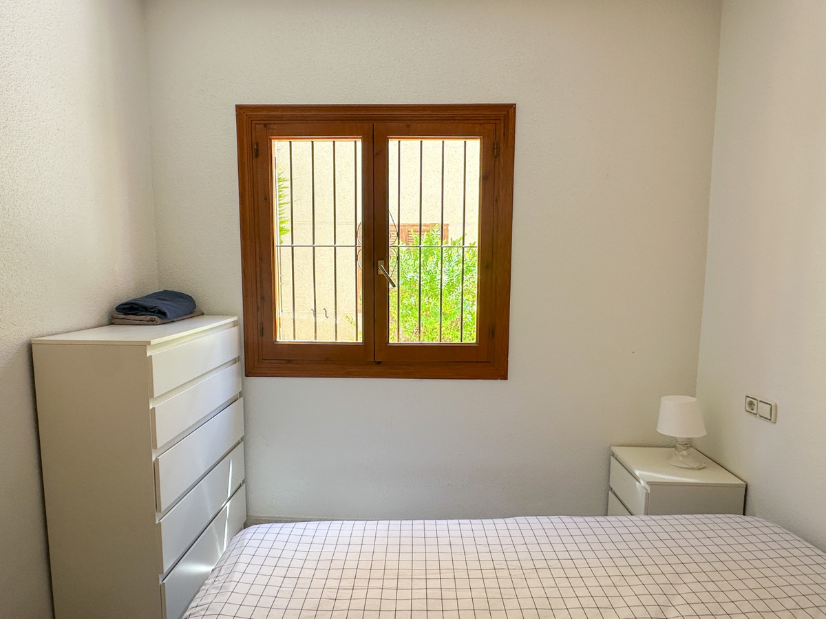 For sale - 2 Bedroom 1 Bathroom Apartment - Ground Floor Apartment in Orihuela - Playa Flamenca  - Alicante