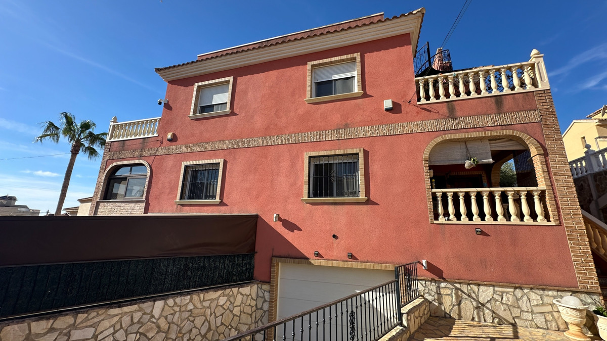 For sale - 3 Bedroom 4 Bathroom House - Townhouse in San Miguel de Salinas - San Miguel de Salinas Centro  - Alicante