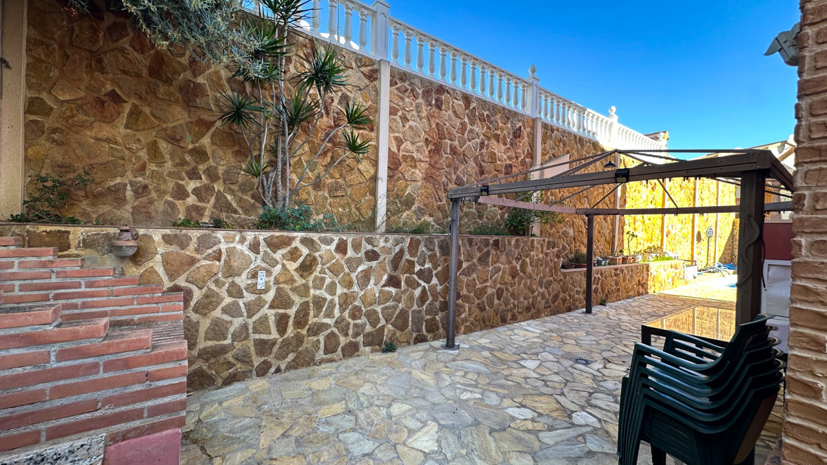 For sale - 3 Bedroom 4 Bathroom House - Townhouse in San Miguel de Salinas - San Miguel de Salinas Centro  - Alicante
