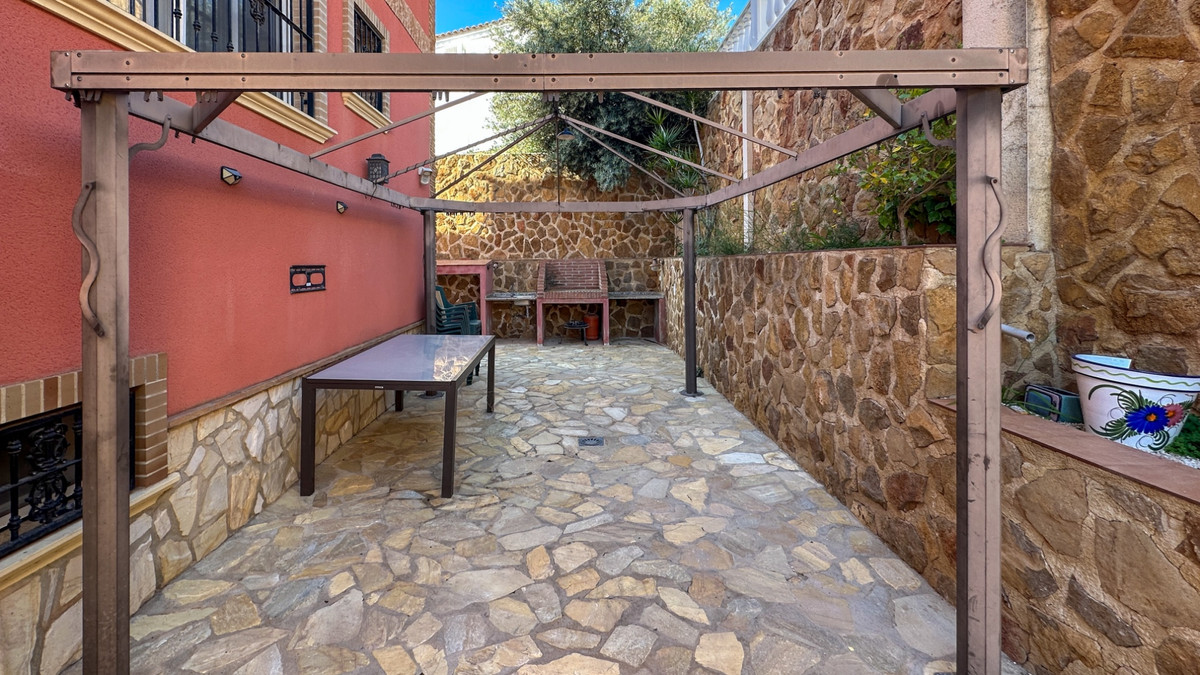 For sale - 3 Bedroom 4 Bathroom House - Townhouse in San Miguel de Salinas - San Miguel de Salinas Centro  - Alicante