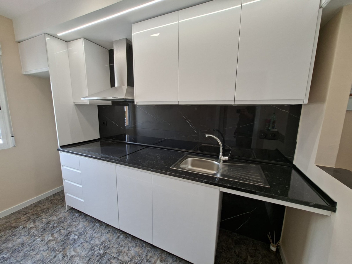 For sale - 2 Bedroom 1 Bathroom  - Top Floor Apartment in Playa Flamenca  - Playa Flamenca  - Alicante