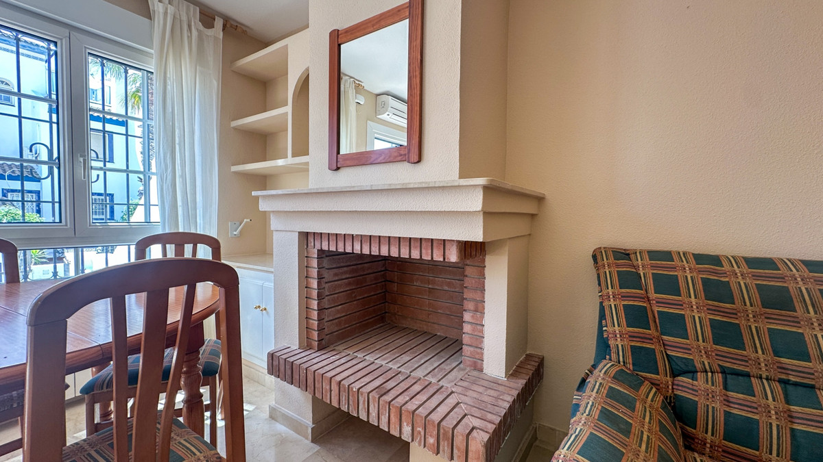 For sale - 2 Bedroom 1 Bathroom House - Townhouse in Orihuela - Los Dolses  - Alicante