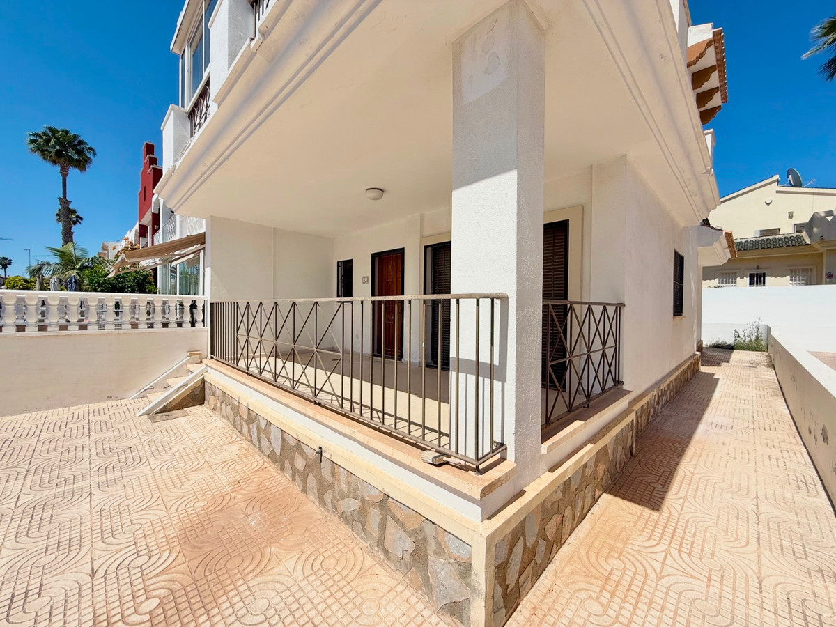 For sale - 3 Bedroom 2 Bathroom Townhouse in Ciudad Quesada  - Ciudad Quesada  - Alicante