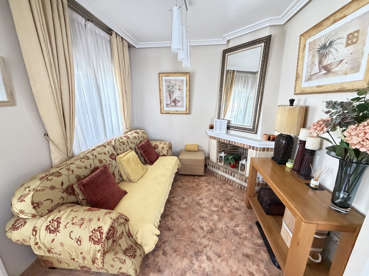 For sale - 2 Bedroom 2 Bathroom Quad in La Zenia - , La Zenia, Alicante, Spain - Alicante