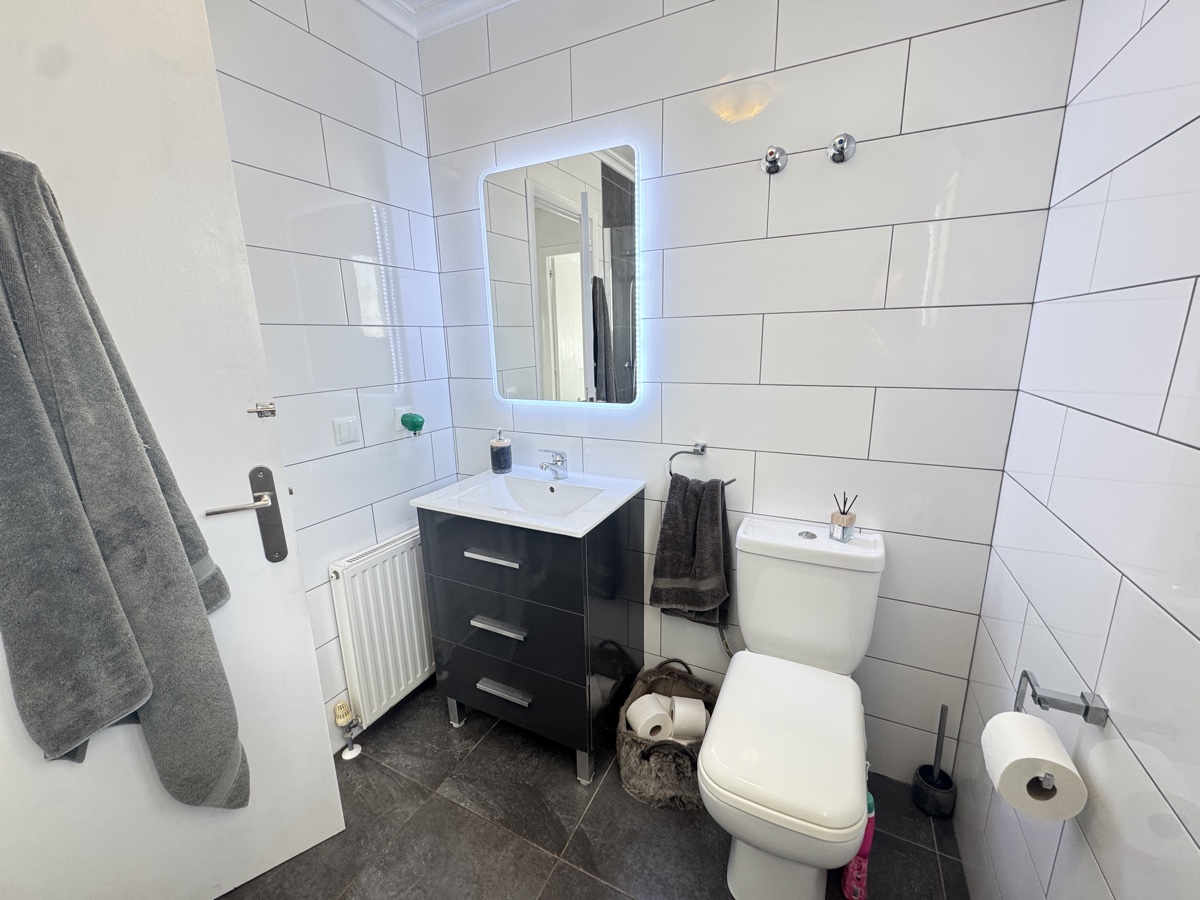 For sale - 2 Bedroom 2 Bathroom Villa in Eagles Nest - , Eagles Nest, Alicante, Spain - Alicante