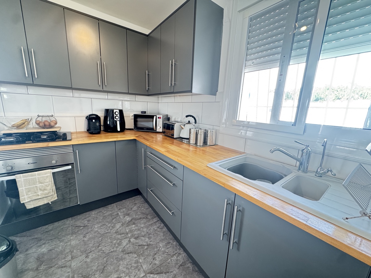 For sale - 2 Bedroom 2 Bathroom Villa in Eagles Nest - , Eagles Nest, Alicante, Spain - Alicante