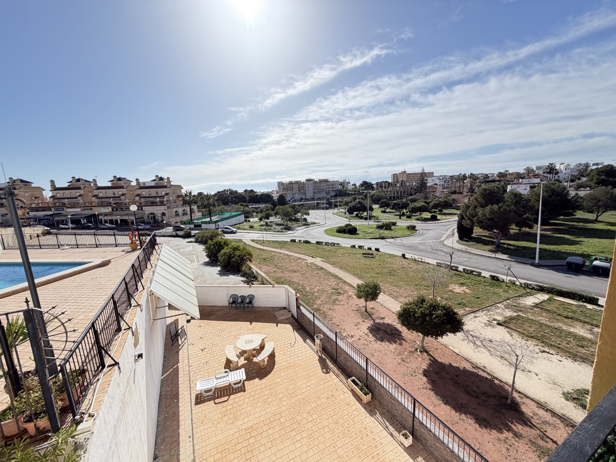 For sale - 2 Bedroom 1 Bathroom Apartment in La Zenia - , La Zenia, Alicante, Spain - Alicante