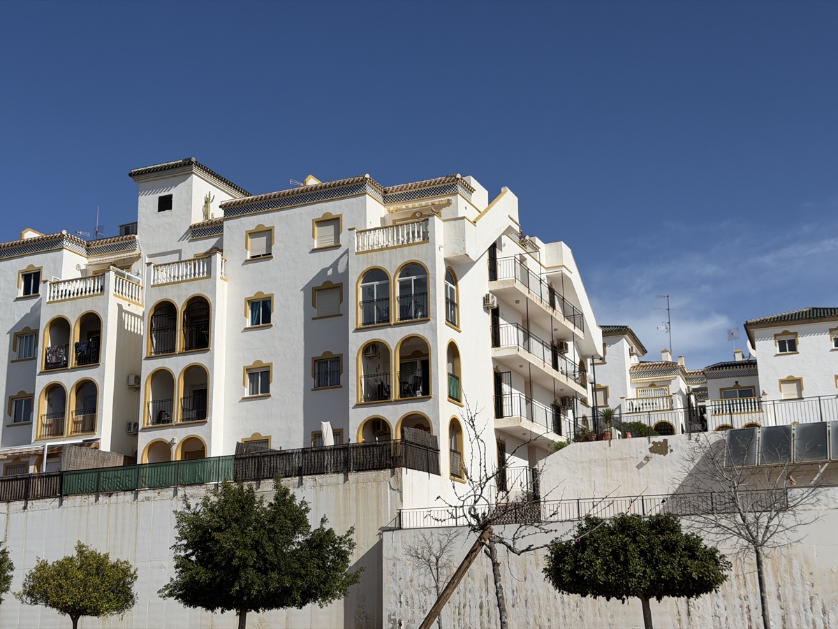 For sale - 2 Bedroom 1 Bathroom Apartment in La Zenia - , La Zenia, Alicante, Spain - Alicante