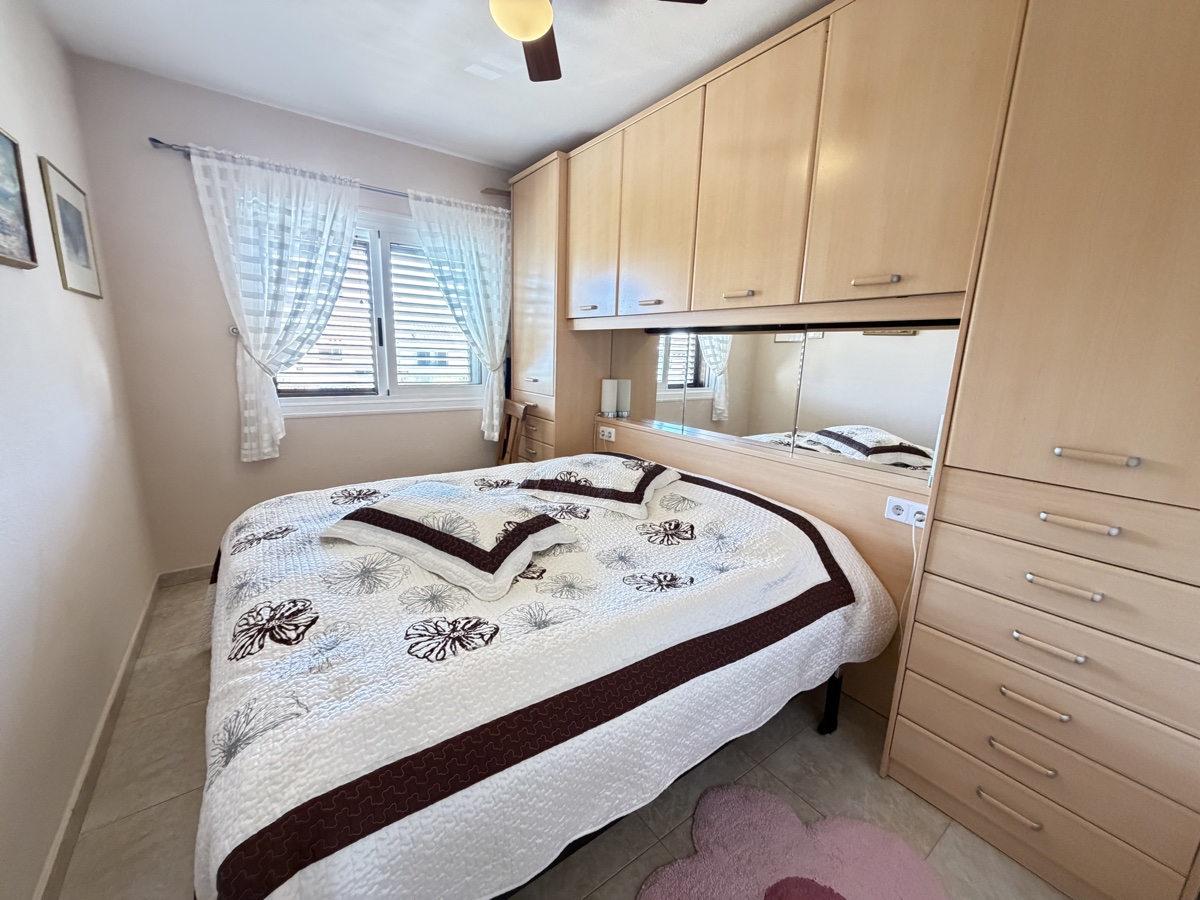 For sale - 2 Bedroom 1 Bathroom Top Floor Apartment in Cabo Roig - , Cabo Roig, Alicante, Spain - Alicante