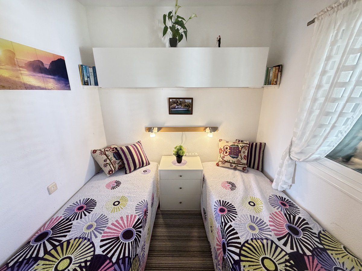 For sale - 2 Bedroom 1 Bathroom Top Floor Apartment in Cabo Roig - , Cabo Roig, Alicante, Spain - Alicante