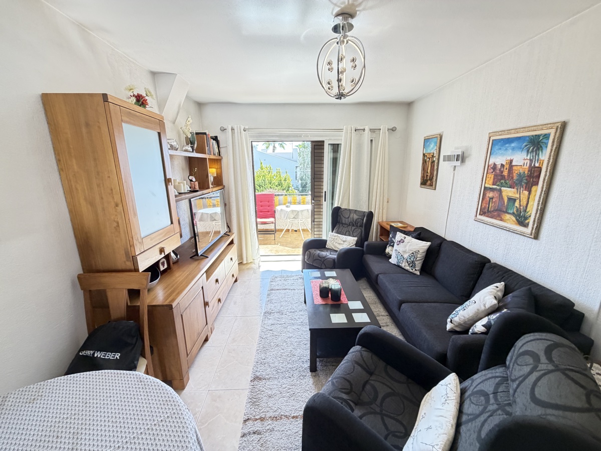 For sale - 2 Bedroom 1 Bathroom Top Floor Apartment in Cabo Roig - , Cabo Roig, Alicante, Spain - Alicante