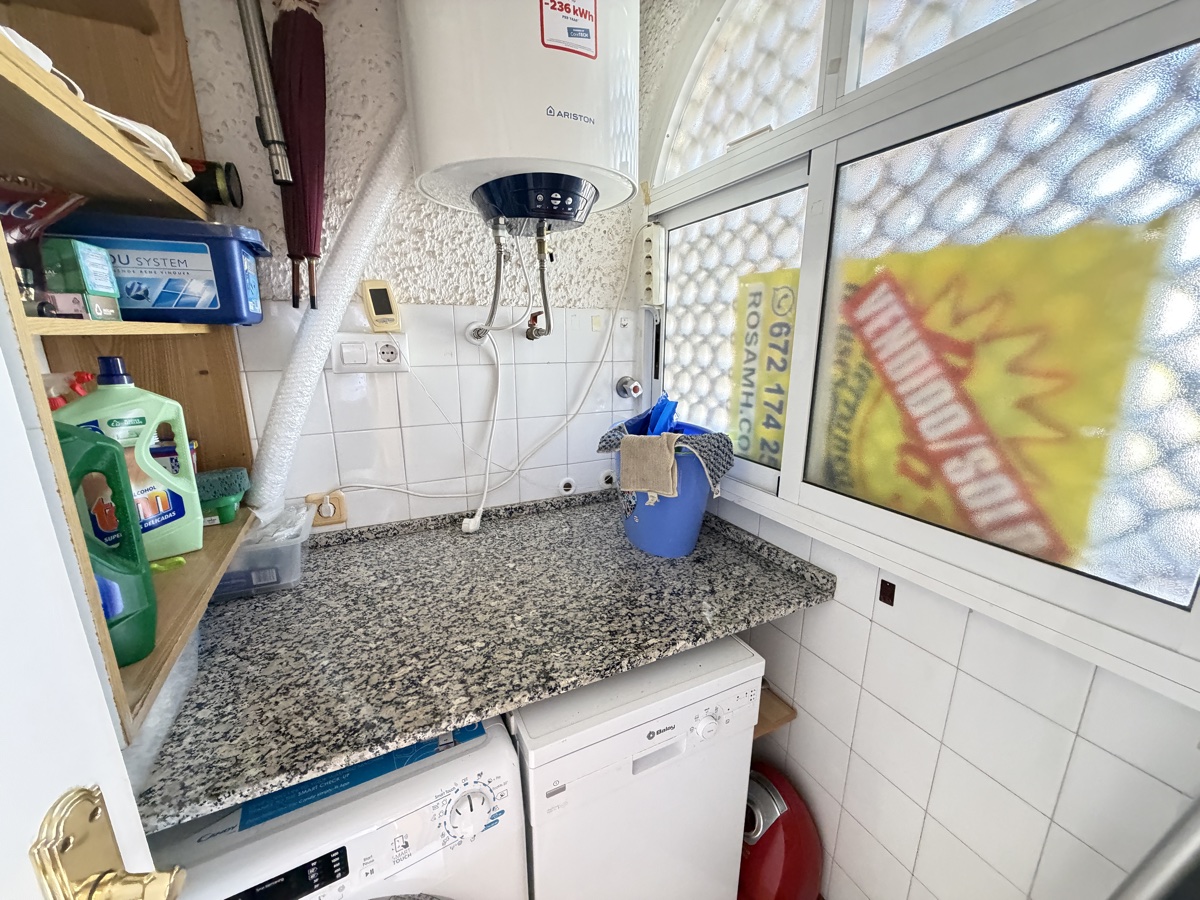 For sale - 2 Bedroom 1 Bathroom Top Floor Apartment in Cabo Roig - , Cabo Roig, Alicante, Spain - Alicante