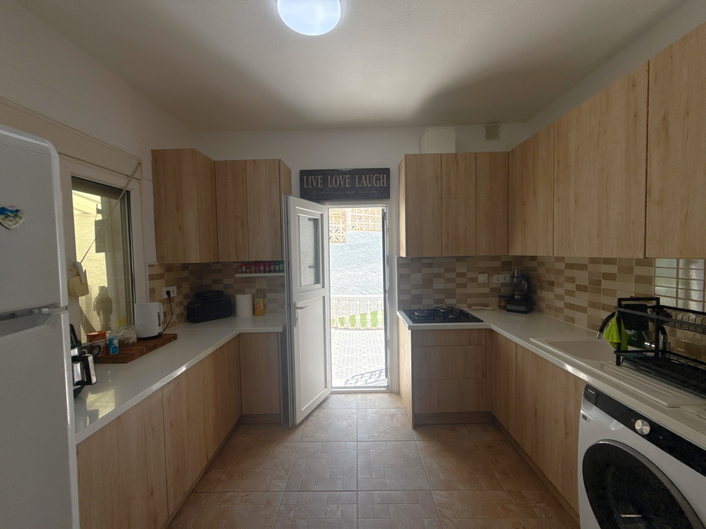 For sale - 2 Bedroom 1 Bathroom Bungalow in Villamartin -  - Alicante