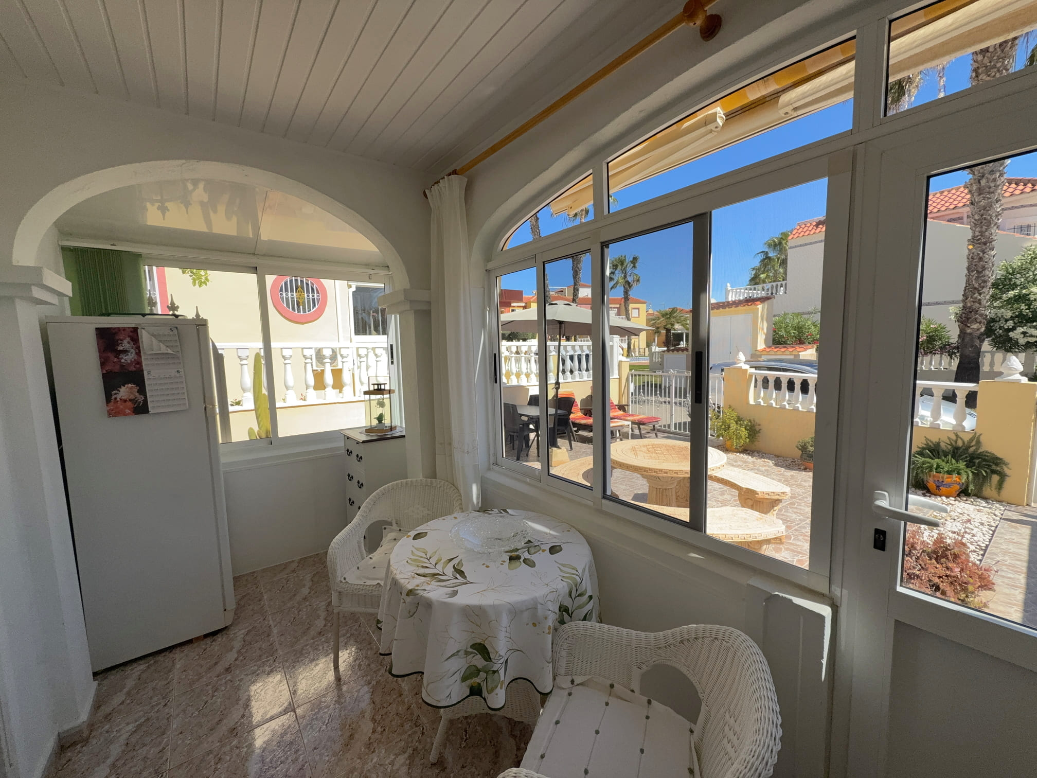 For sale - 2 Bedroom 2 Bathroom Semi Detached House in Cabo Roig -  - Alicante