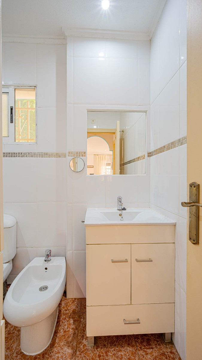 For sale - 2 Bedroom 2 Bathroom Villa in Punta Prima - Punta Prima  - Alicante