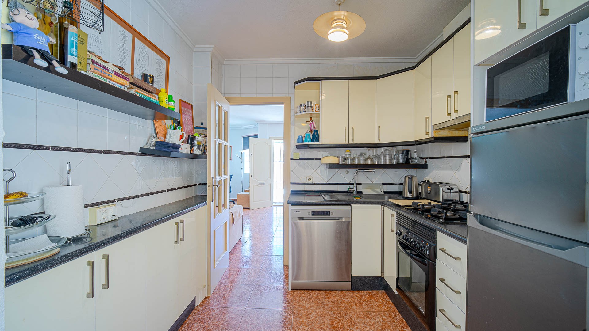 For sale - 2 Bedroom 2 Bathroom Villa in Punta Prima - Punta Prima  - Alicante