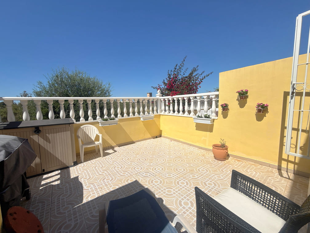 For sale - 3 Bedroom 2 Bathroom Townhouse in Cabo Roig -  - Alicante