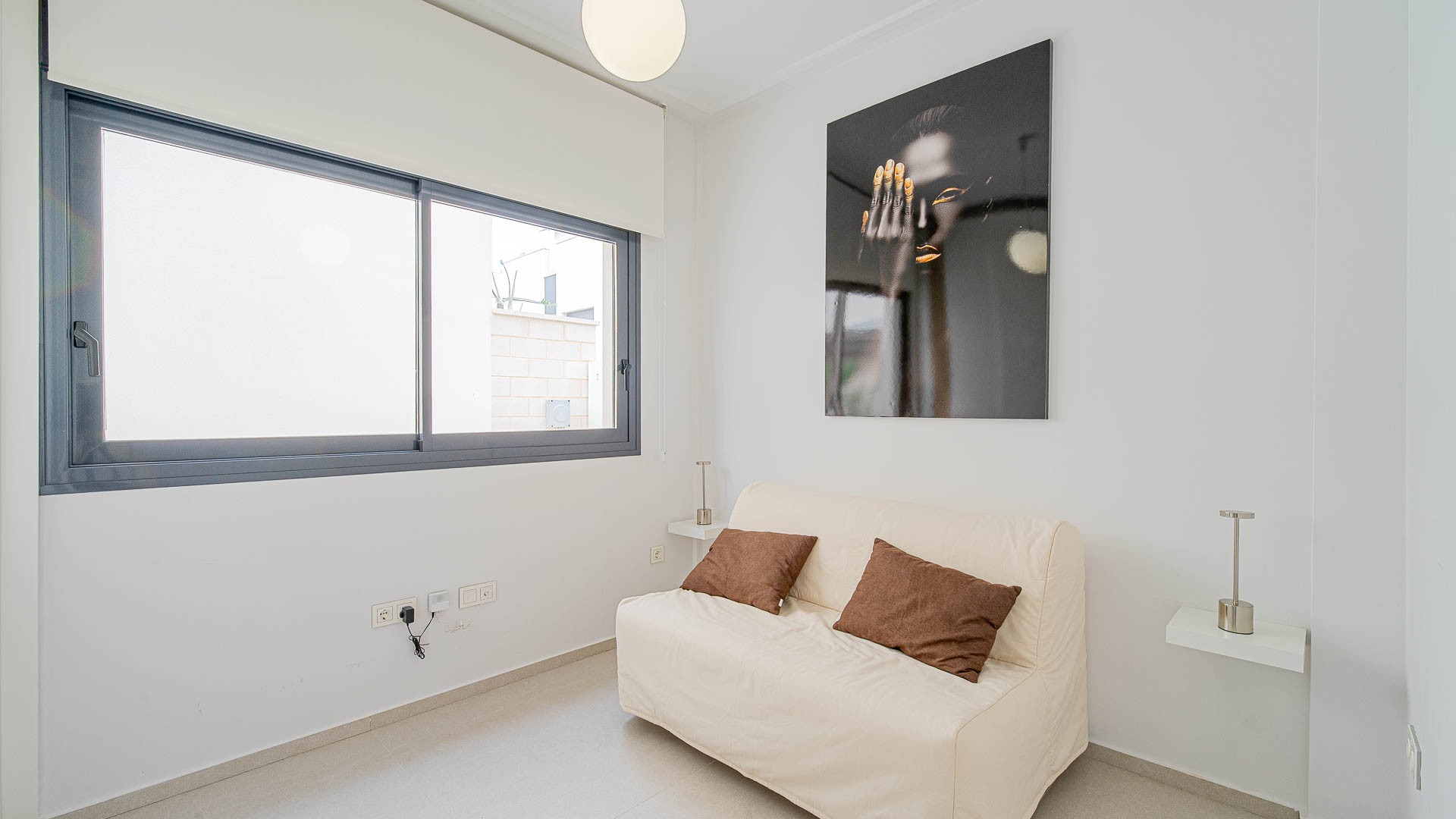 For sale - 4 Bedroom 2 Bathroom Villa in Punta Prima - Punta Prima  - Alicante