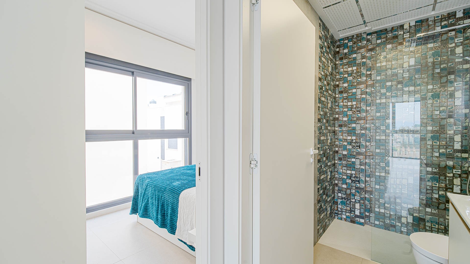 For sale - 4 Bedroom 2 Bathroom Villa in Punta Prima - Punta Prima  - Alicante