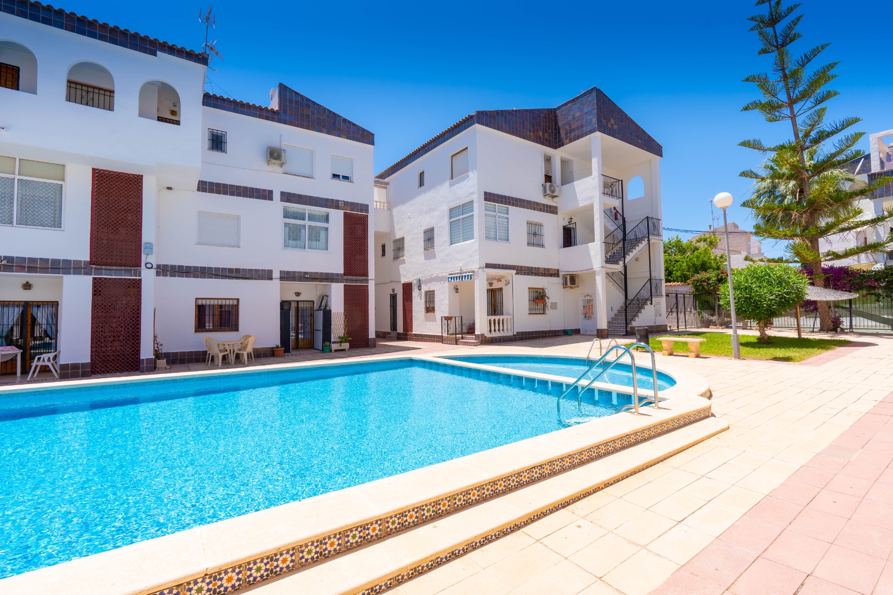 For sale - 2 Bedroom 1 Bathroom Apartament in Punta Prima - Punta Prima  - Alicante
