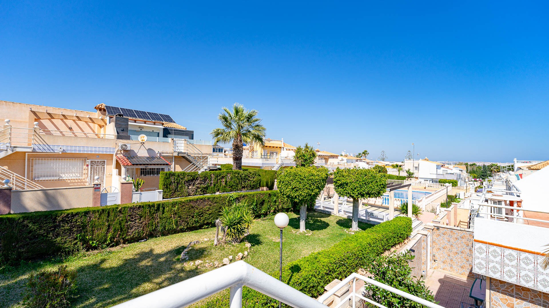 For sale - 2 Bedroom 1 Bathroom Townhouse in Los Altos - Los Altos  - Alicante