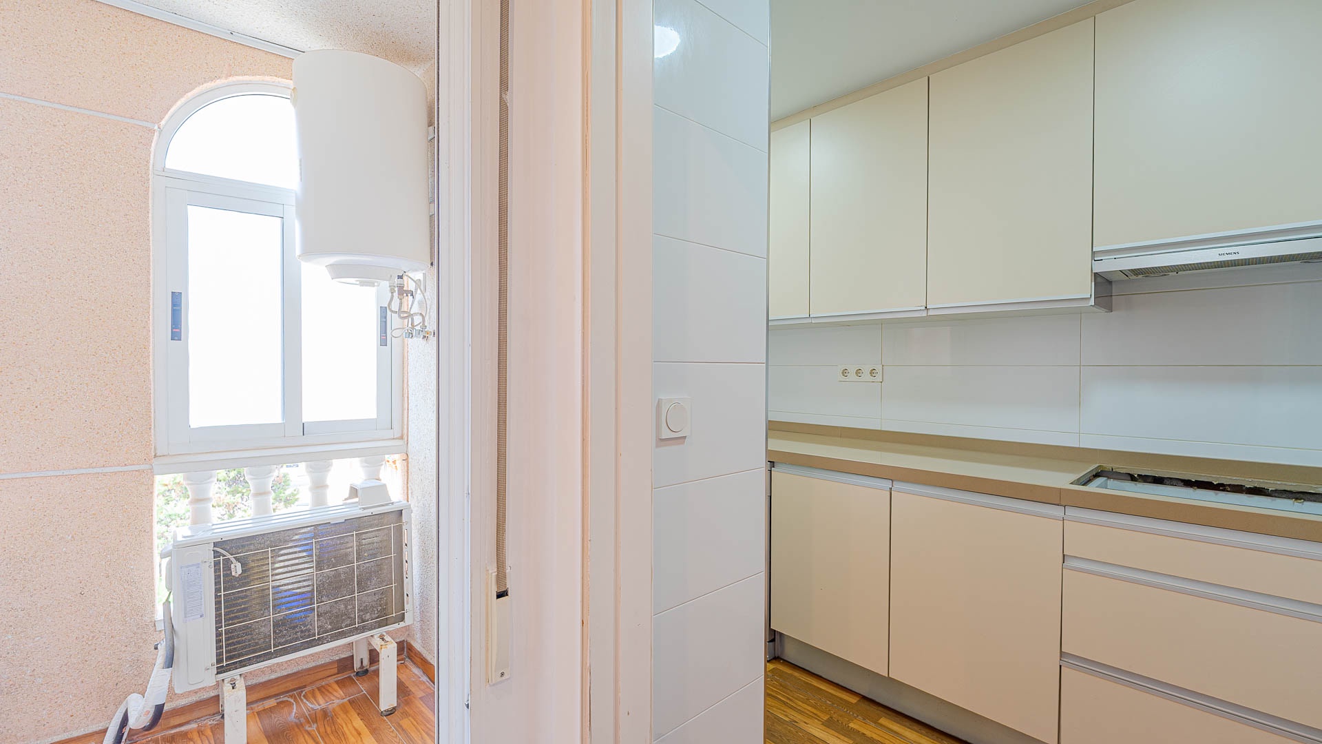 For sale - 2 Bedroom 1 Bathroom Apartament in Torrevieja - Torrevieja  - Alicante