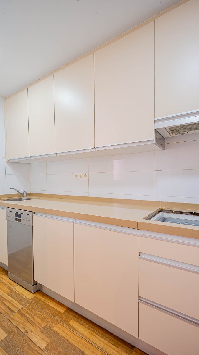For sale - 2 Bedroom 1 Bathroom Apartament in Torrevieja - Torrevieja  - Alicante