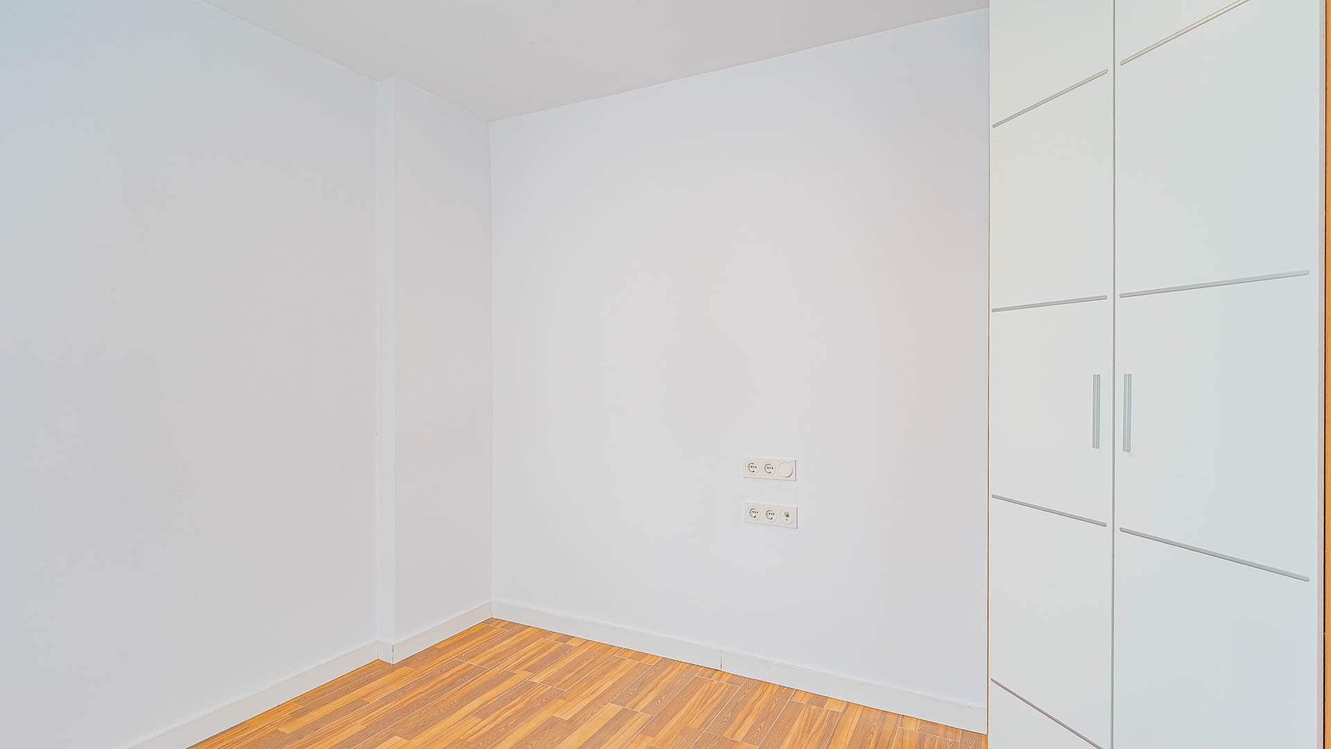 For sale - 2 Bedroom 1 Bathroom Apartament in Torrevieja - Torrevieja  - Alicante