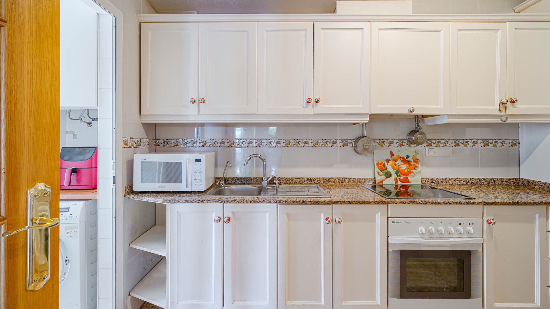 For sale - 3 Bedroom 2 Bathroom Quad in Punta Prima - Punta Prima  - Alicante