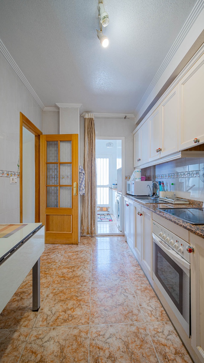 For sale - 3 Bedroom 2 Bathroom Quad in Punta Prima - Punta Prima  - Alicante