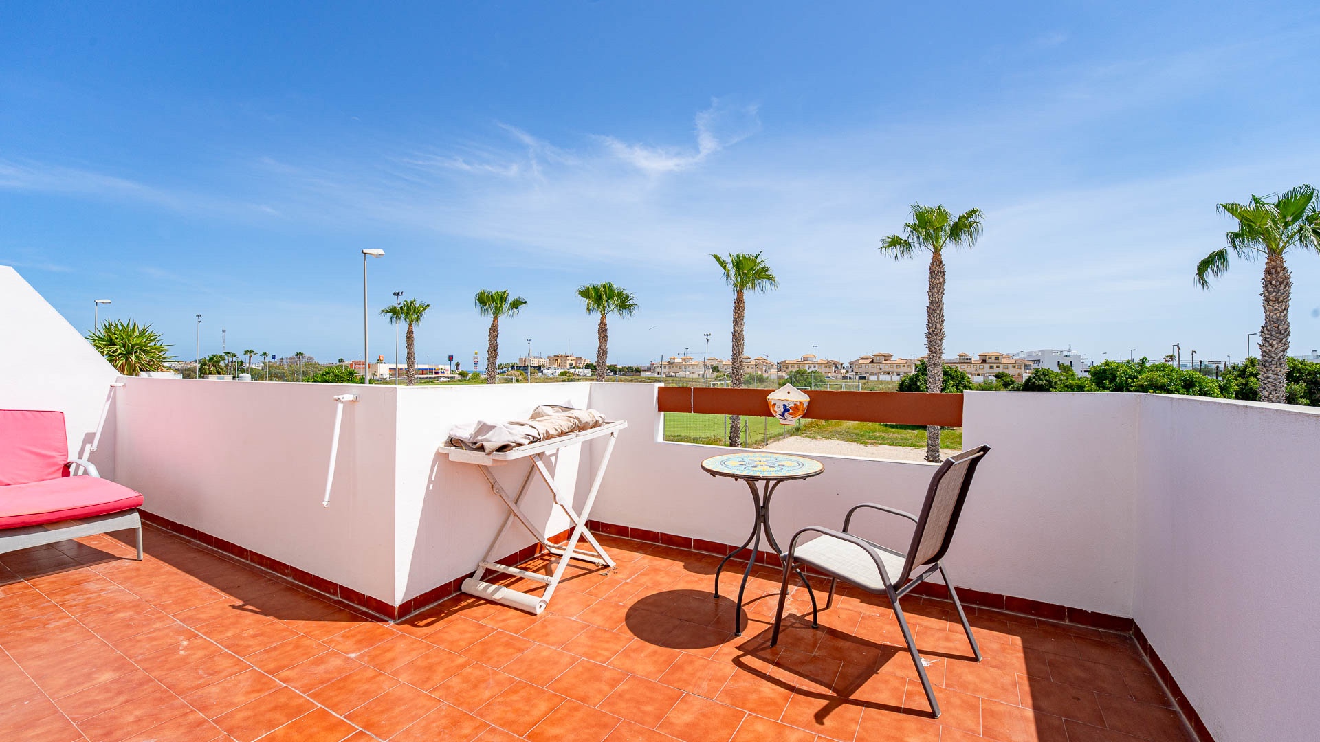 For sale - 3 Bedroom 2 Bathroom Quad in Punta Prima - Punta Prima  - Alicante