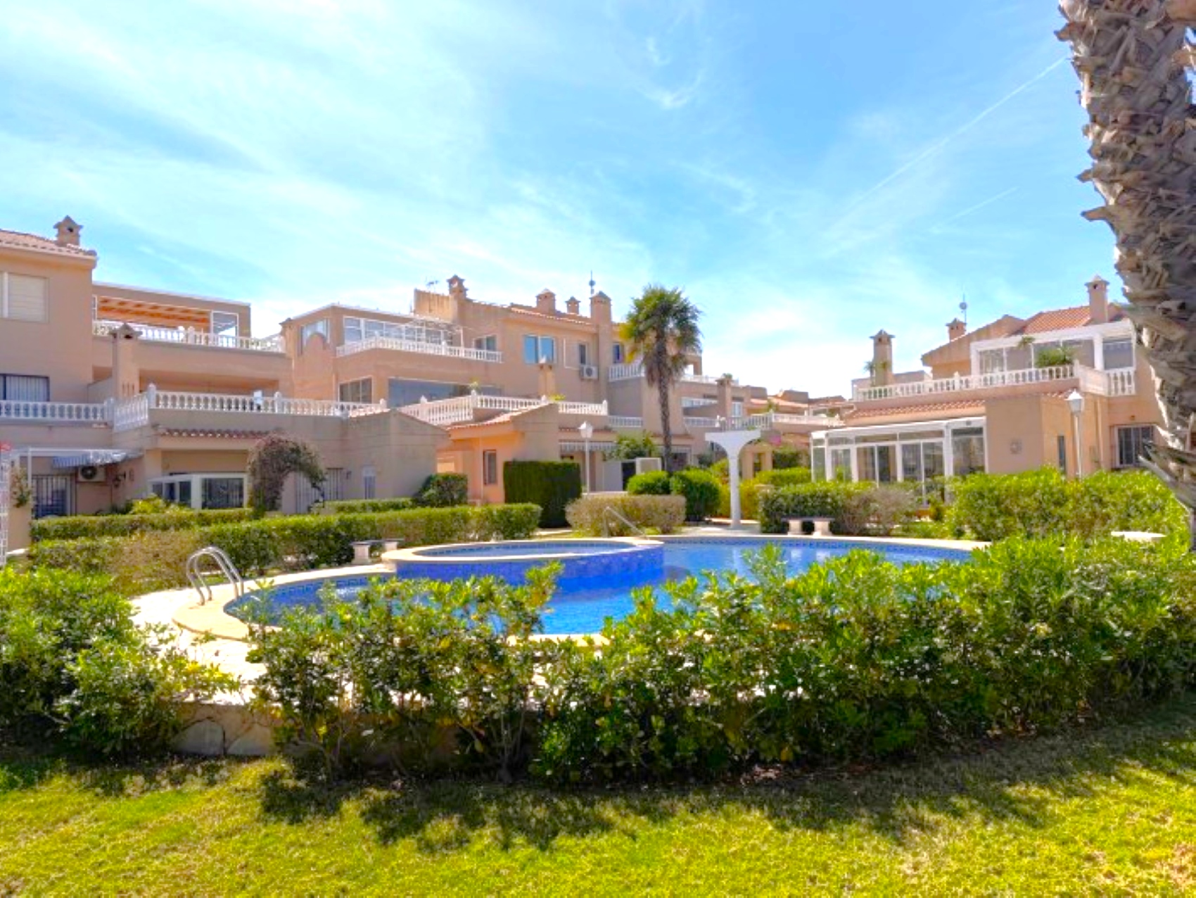 For sale - 2 Bedroom 1 Bathroom Property in Playa Flamenca - Playa Flamenca  - Alicante