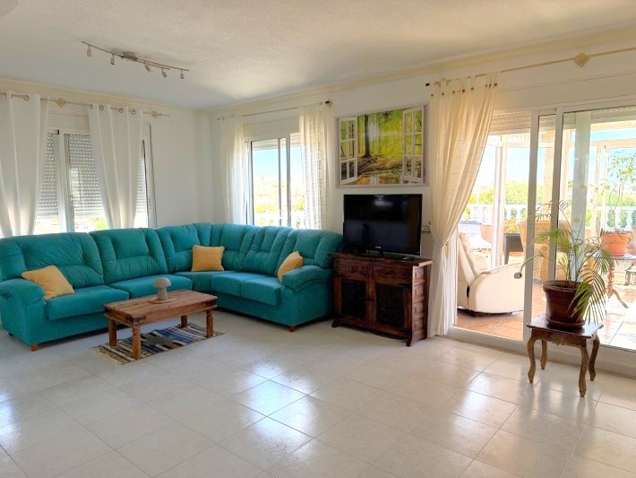 For sale - 2 Bedroom 1 Bathroom Duplex in Orihuela Costa - Playa Flamenca  - Alicante