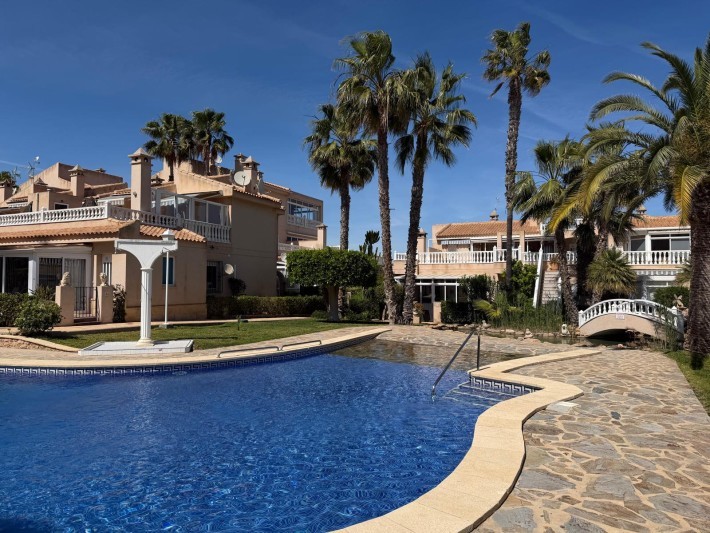 For sale - 2 Bedroom 1 Bathroom Duplex in Orihuela Costa - Playa Flamenca  - Alicante