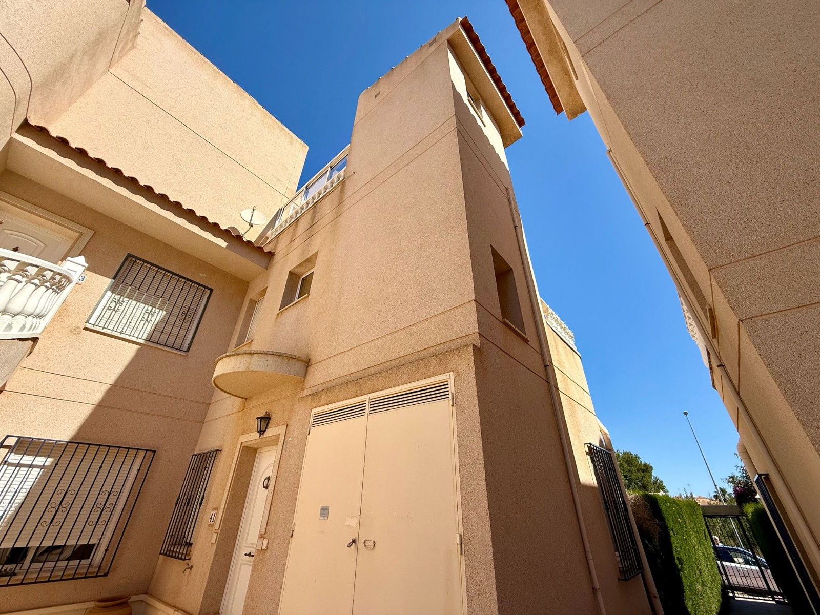 For sale - 2 Bedroom 1 Bathroom Duplex in Orihuela Costa - Playa Flamenca  - Alicante