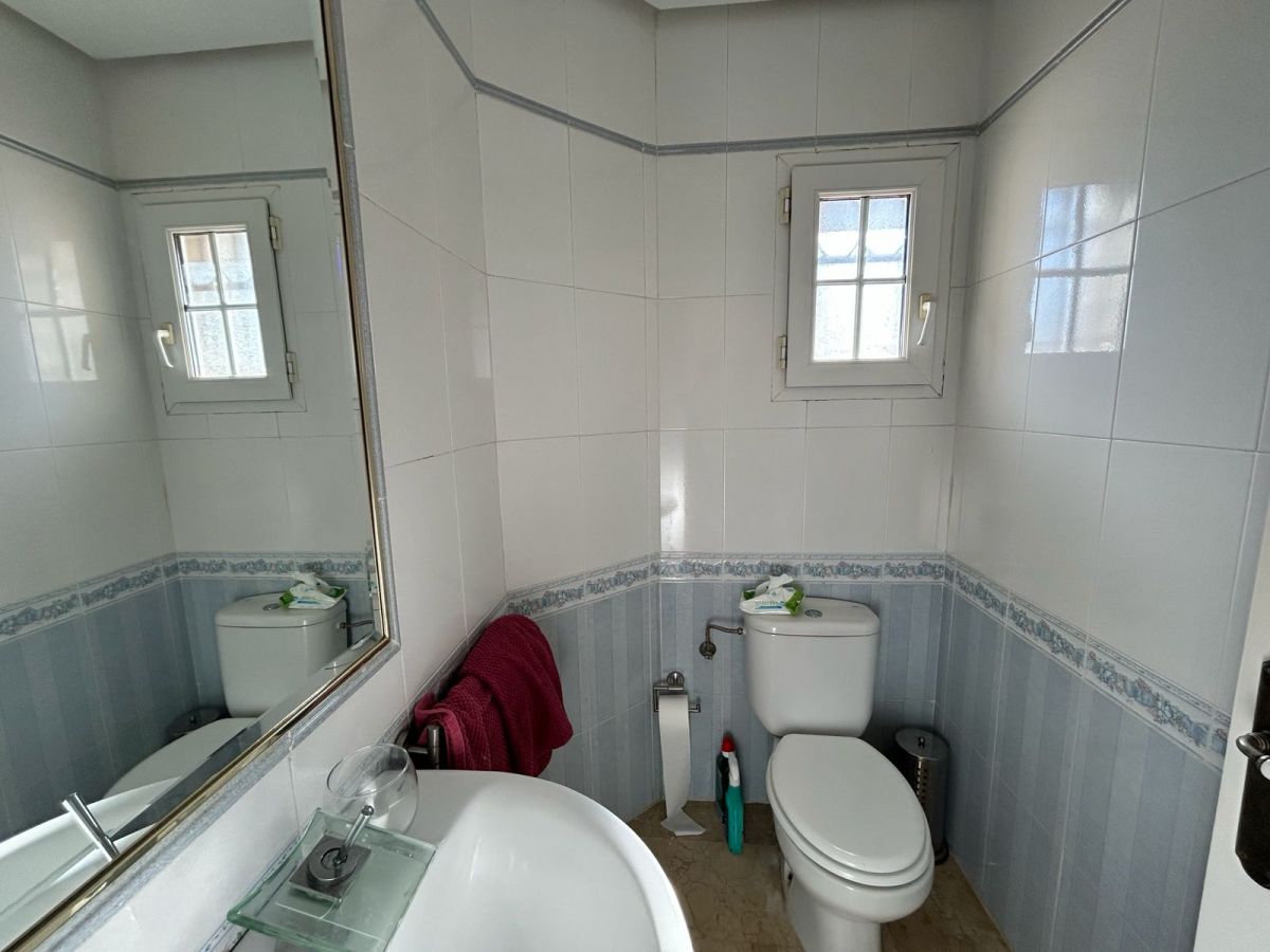 For sale - 3 Bedroom 2 Bathroom Semi Detached in VILLAMARTIN - , VILLAMARTIN, Alicante, Spain - Alicante