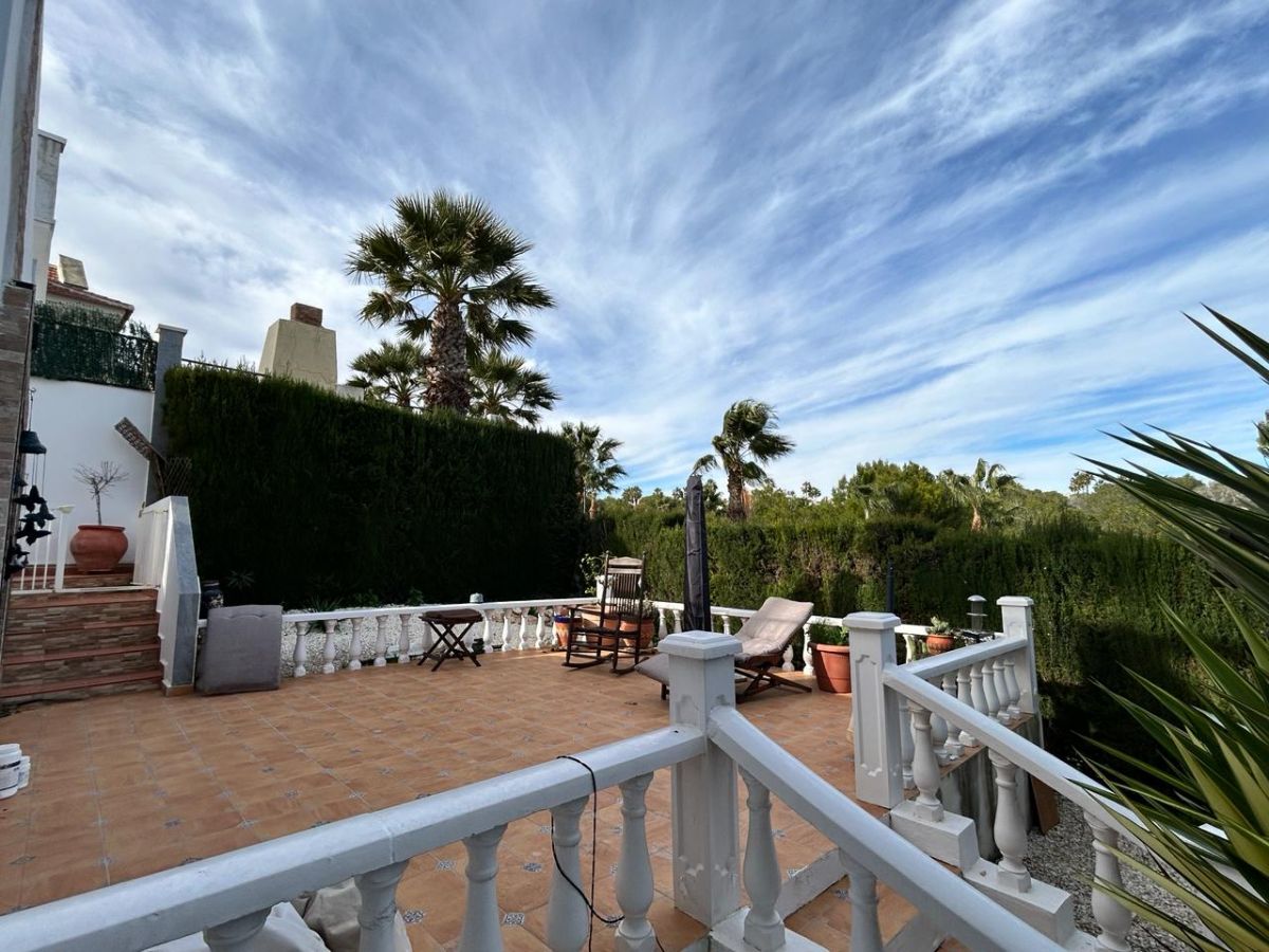 For sale - 3 Bedroom 2 Bathroom Semi Detached in VILLAMARTIN - , VILLAMARTIN, Alicante, Spain - Alicante