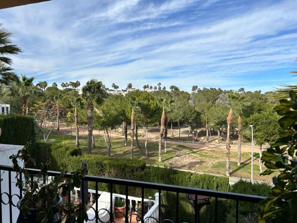 For sale - 3 Bedroom 2 Bathroom Semi Detached in VILLAMARTIN - , VILLAMARTIN, Alicante, Spain - Alicante