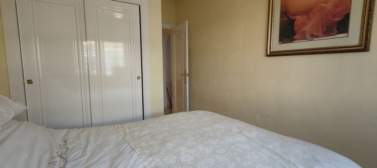 For sale - 2 Bedroom 2 Bathroom Townhouse in Villamartin - Alicante, Spain - Alicante