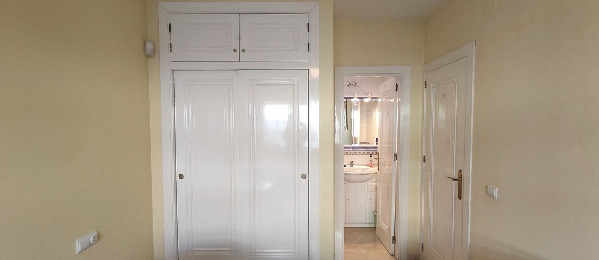 For sale - 2 Bedroom 2 Bathroom Townhouse in Villamartin - Alicante, Spain - Alicante