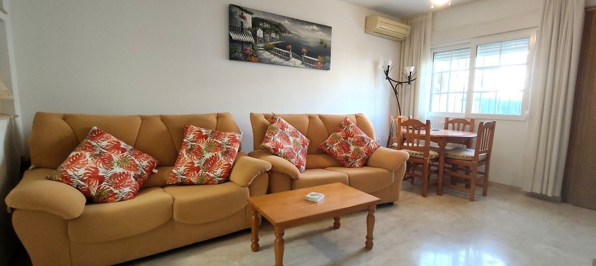 For sale - 2 Bedroom 2 Bathroom Townhouse in Villamartin - Alicante, Spain - Alicante